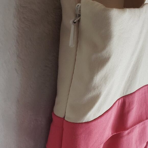 BCBGMaxAzria Mini Dress Women 0 Color Block Cream Pink Grey V-Neck Pockets - Picture 5 of 11